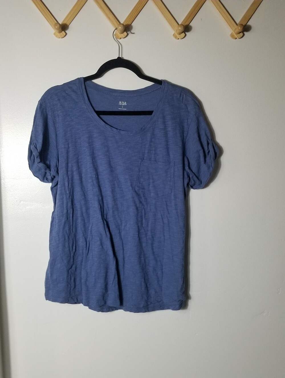 ANA WOMEN'S BLUE POCKET TEE SIZE LARGE